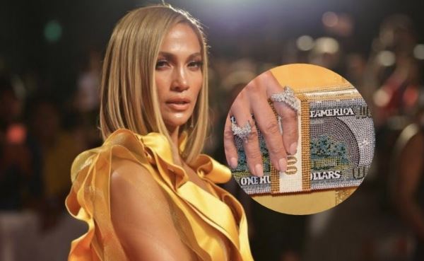 Мы оценили: Дженнифер Лопес с бриллиантовым клатчем на премьере. Сколько стоит такой?